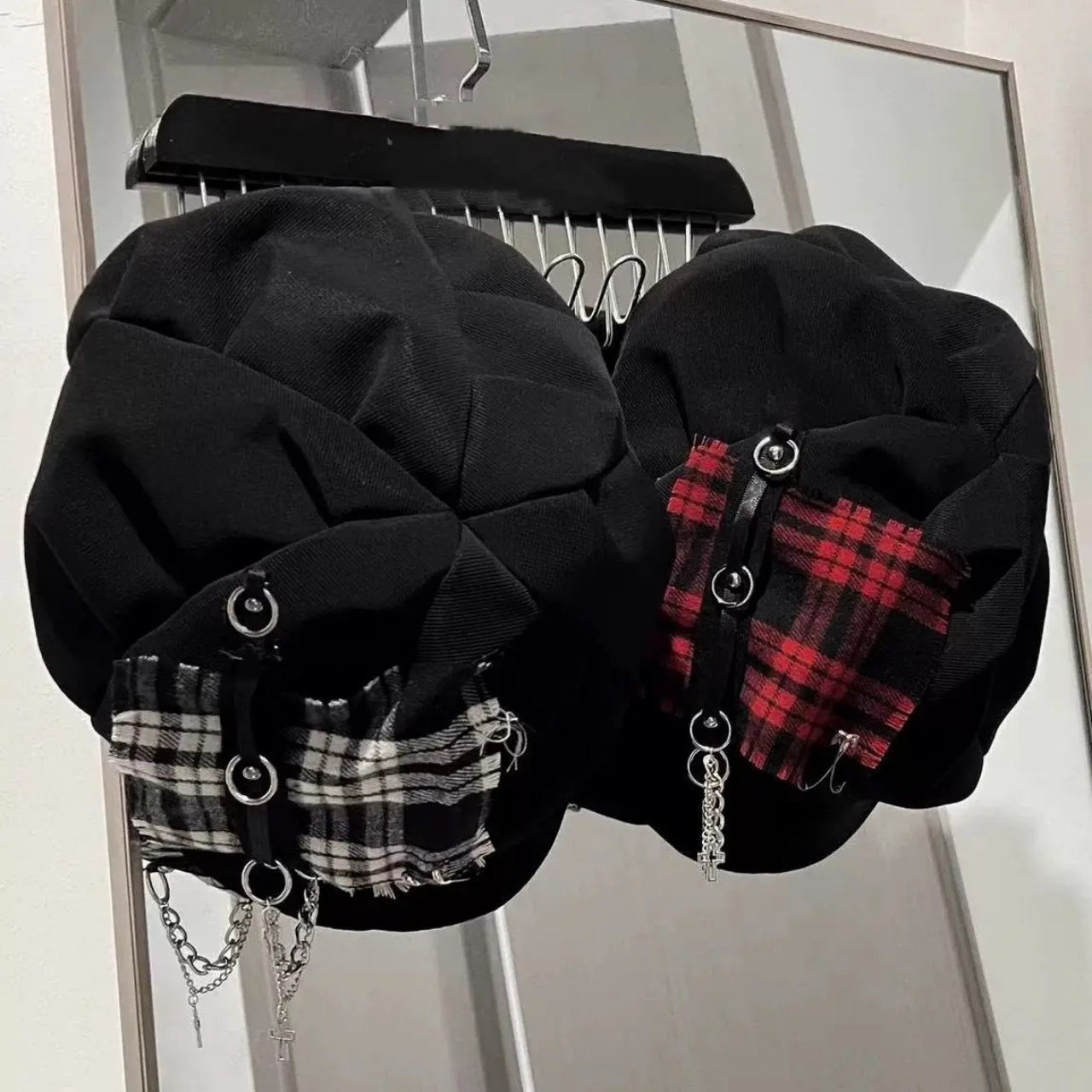 Y2K Subculture Punk Gothic Cross Checkered Sweet Cool Beret Hat