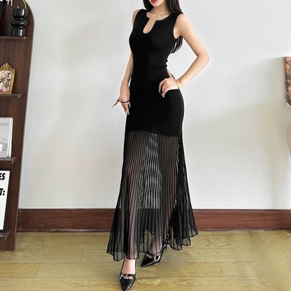 Sleeveless notch neck maxi dress  | Festival Outfits Women