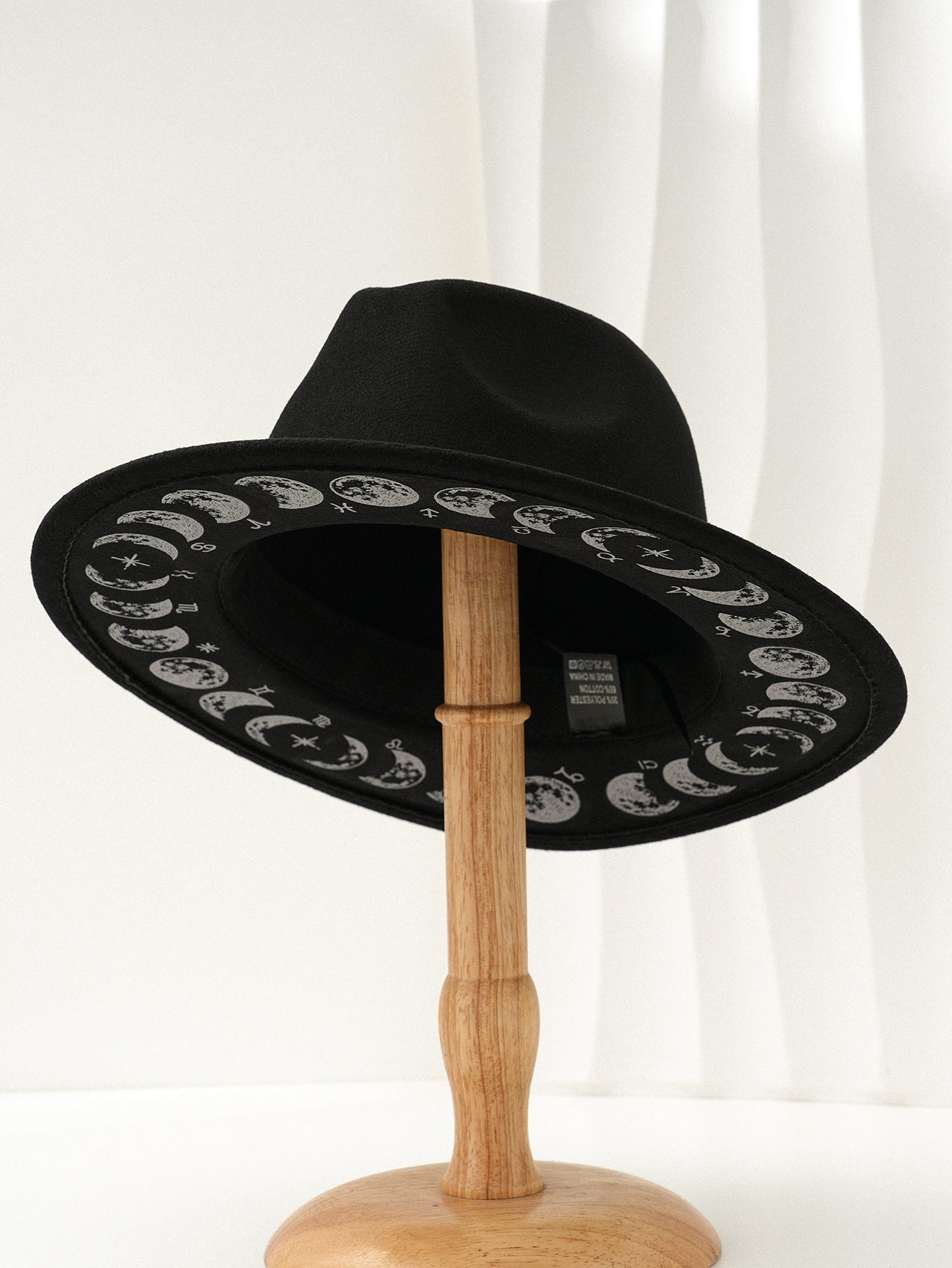 Gothic Hand-painted Moon Decorated Hat